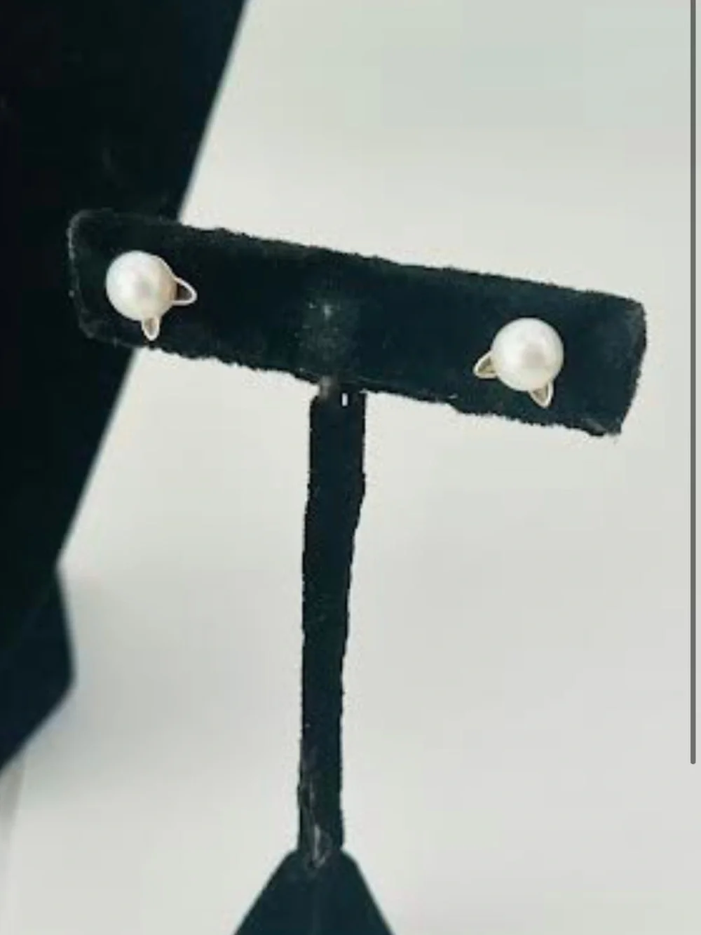 Vintage Sterling Silver Pearl Stud Earrings